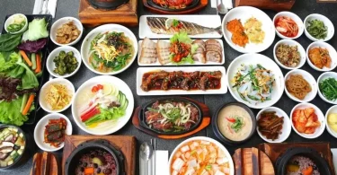 famous traditional foods in indonesia