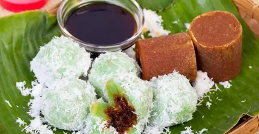 traditional coconut desserts of indonesia